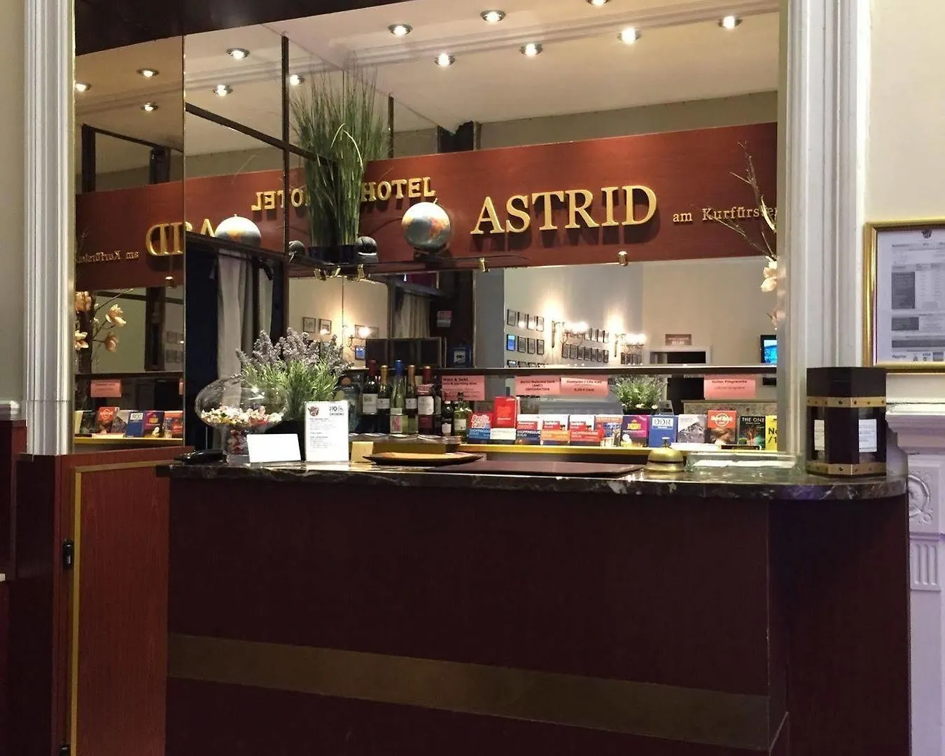 Hotel Astrid Am Kurfuerstendamm Berlin 3*,  Almanya