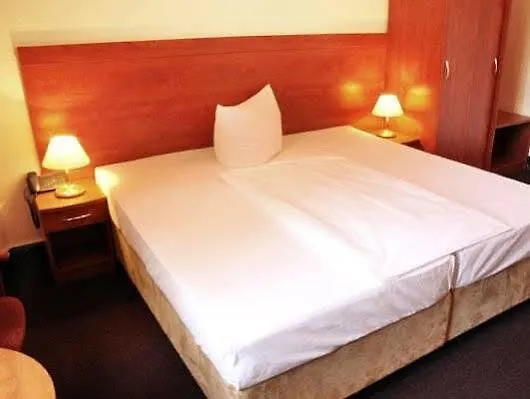 Hotel Astrid Am Kurfuerstendamm Berlin 3*,
